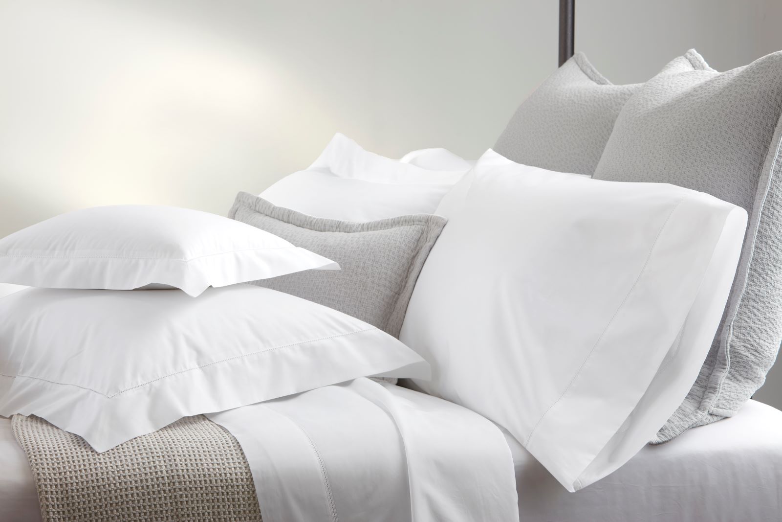 Bedding Laundry Service